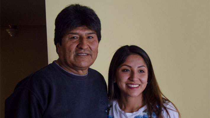 Gobierno de Bolivia señala que hijos de Evo Morales abandonaron su país y arribarían a Argentina
