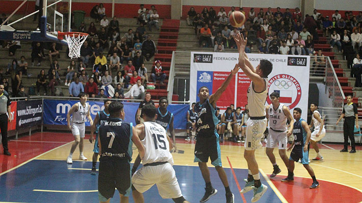 En un final reñido, Chile cayó en su debut en el Sudamericano Sub 17 masculino de básquetbol