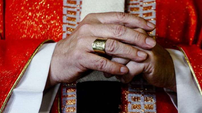 Sin sacerdotes formalizados concluye investigación en caso "La Cofradía" por presuntos delitos sexuales