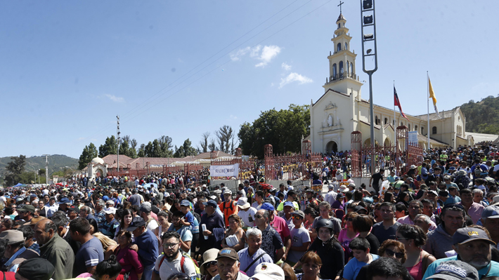 Rector del Santuario de Lo Vásquez: "La fiesta no se puede suspender porque es el peregrino quien llega hasta acá"