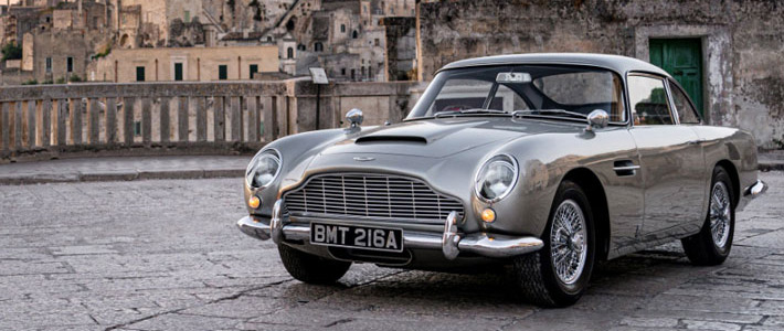 Aston Martin DB5, el coche de James Bond es el deportivo más deseado