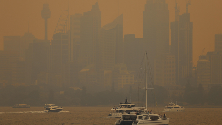 Incendios en Australia provocan una densa nube de humo en Sydney
