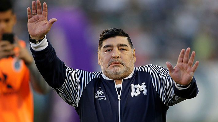 Video: El saludo de Diego Maradona a los hinchas de San Luis de Quillota por el aniversario 100 del club