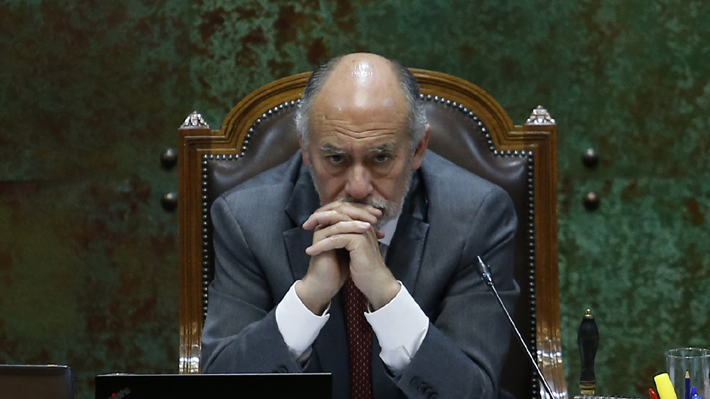 Presidente de la C&aacute;mara apunta contra ministro Briones por negociaci&oacute;n del reajuste al sector p&uacute;blico: Es "sordo y tozudo"