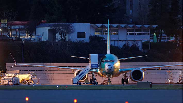 Gigante aeronáutica Boeing anuncia que suspenderá en enero la fabricación de su 737 MAX por crisis desatada tras accidentes