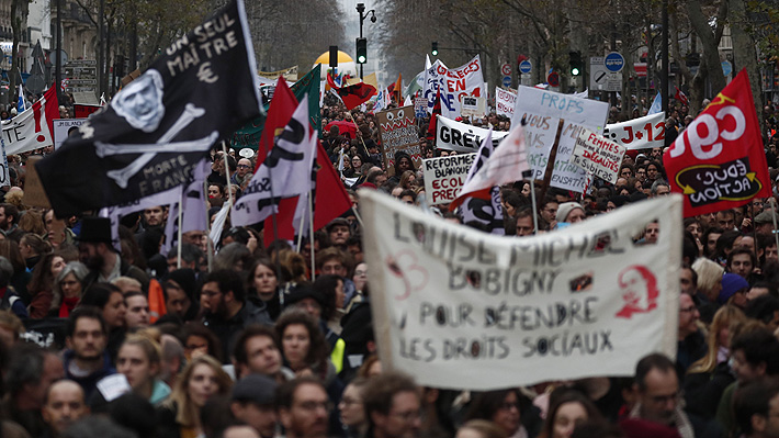 Por primera vez en una década los cinco sindicatos franceses se unen en una nueva manifestación