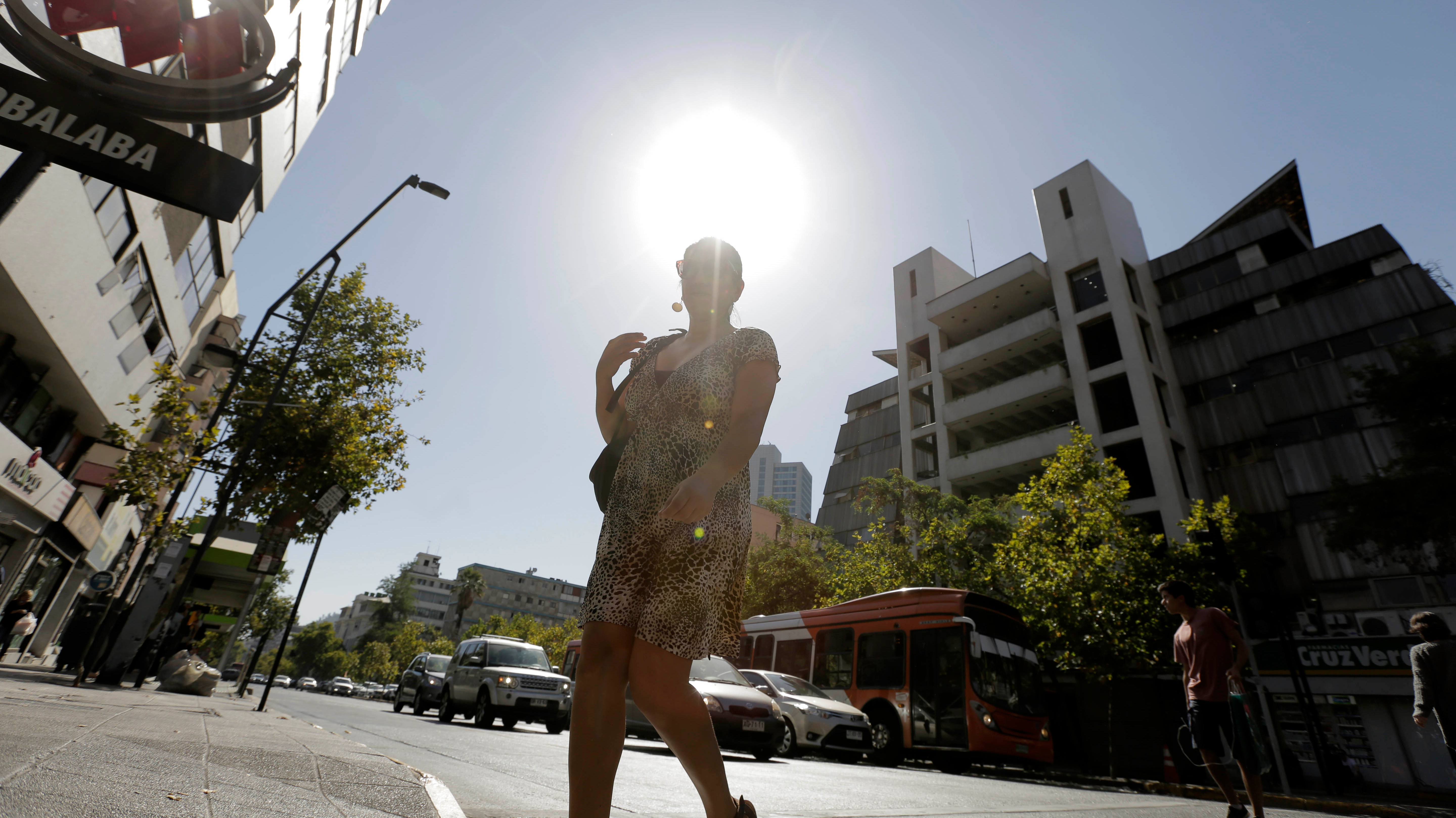 Meteorología: Máxima alcanza los 36,7° en la RM y se convierte en la tercera temperatura más alta para diciembre desde 1912