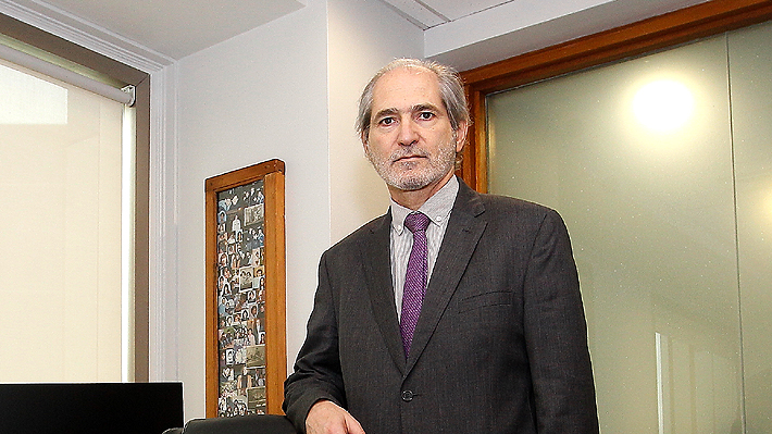 Abott designa al fiscal regional José Luis Pérez para investigar denuncias por interrupción de la PSU