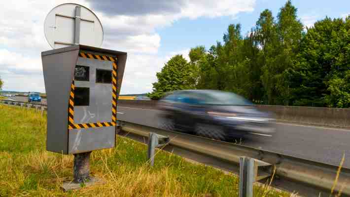 Michigan advierte sobre el aumento en los límites de velocidad en carreteras