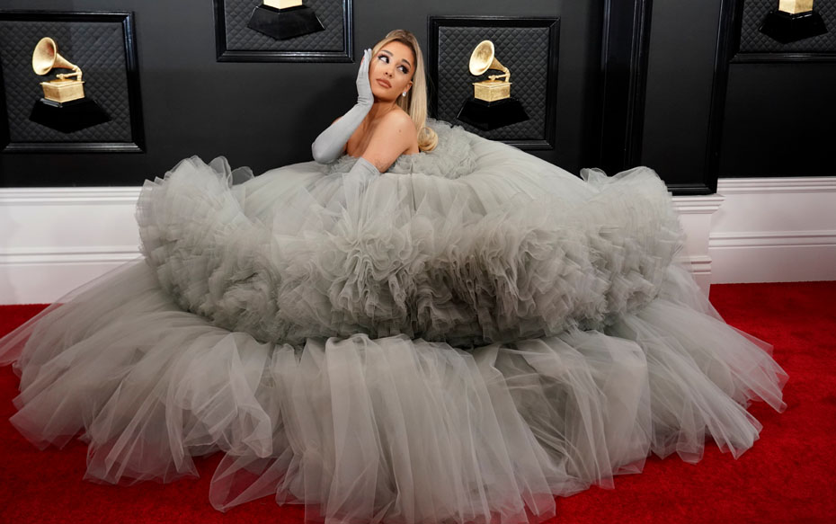 Galería: La elegancia y los looks excéntricos se tomaron la alfombra roja de los Grammy 2020