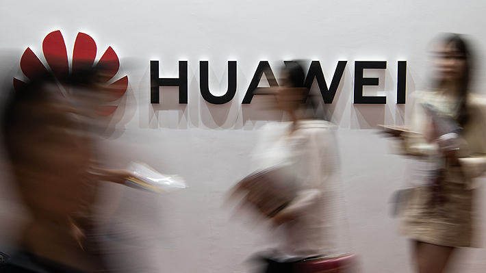 EE.UU. presenta nuevos cargos contra Huawei y la acusa de "robar secretos" y de colaborar con Irán y Corea del Norte
