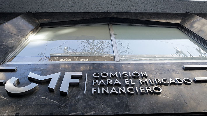 CMF denuncia a dos entidades que realizan ilegalmente actividades de compañía de seguros y corretaje