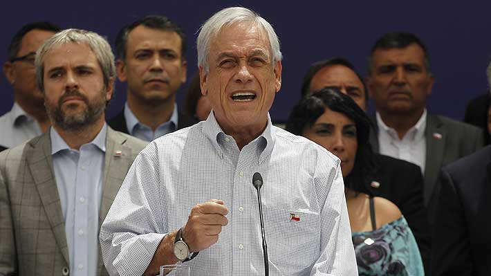Cadem: Baja la desaprobación del Presidente y Joaquín Lavín sigue como el político mejor posicionado