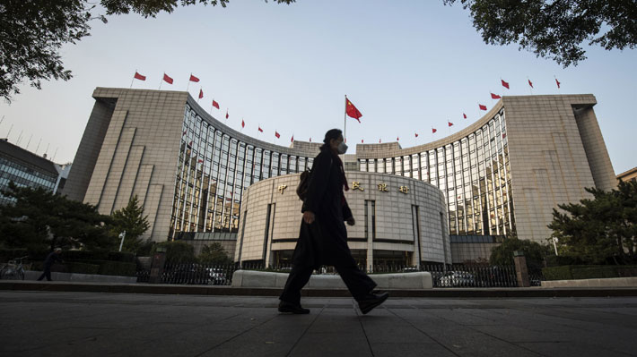 Banco central chino decide no recortar tasa de interés pese a decisión de la Fed de EE.UU.
