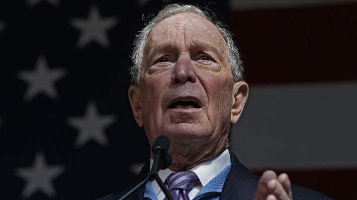 Michael Bloomberg abandona la carrera por la nominación demócrata tras fracaso en el Supermartes