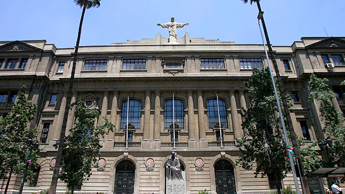 Universidad Católica atrajo a la mayoría de los alumnos con puntaje nacional en la PSU