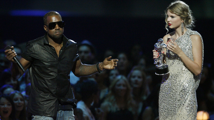 Filtración completa de polémica llamada entre Kanye West y Taylor Swift le da el favor a la cantante