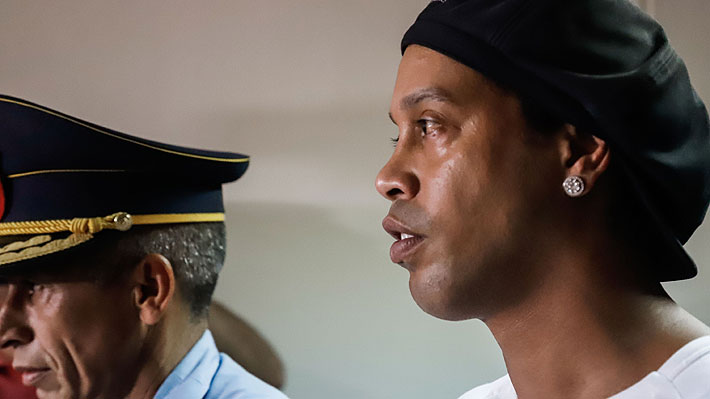 Ronaldinho cumple tres semanas en prisión... Cómo está y lo que le enseña a sus compañeros en la cárcel