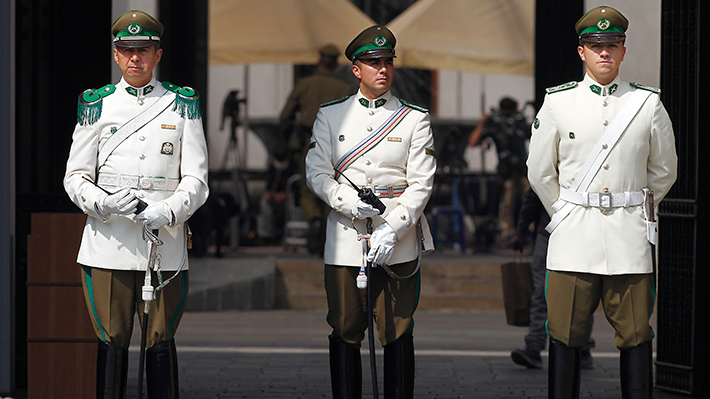 Carabinera de la Guardia del Palacio de La Moneda es diagnosticada con covid-19