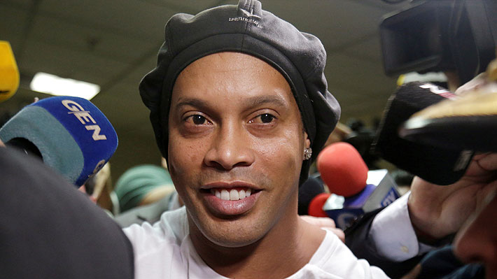 Otorgan arresto domiciliario a Ronaldinho tras pago de millonaria fianza: Estuvo más de un mes en la cárcel