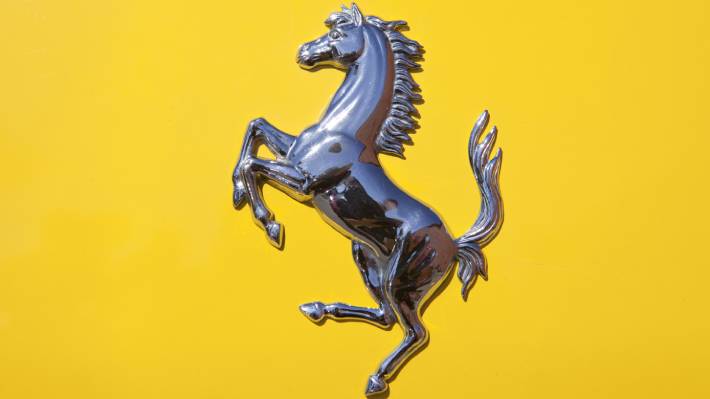 Conoce la historia del encabritado caballo que inspiró el emblema de varias  automotrices europeas | Emol.com