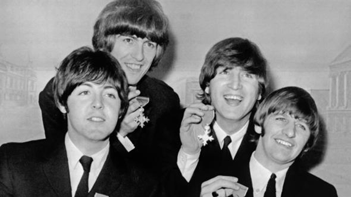 Separación formal de The Beatles cumple 50 años: Cómo fue el día en que McCartney "apagó la luz" de la banda