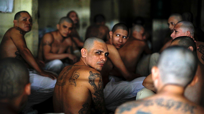 El nuevo y polémico round entre Bukele y las pandillas de El Salvador tras alza de homicidios