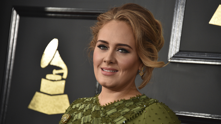 Adele reaparece en redes sociales y sorprende a sus seguidores con un evidente cambio físico