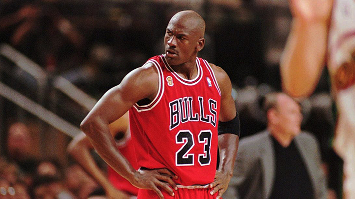 "Era un imbécil" y "le teníamos miedo": La faceta más oscura de Michael Jordan, el ídolo al que solo le importaba ganar