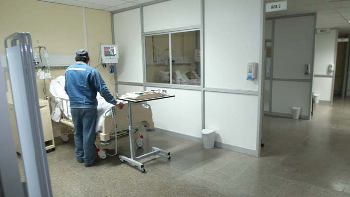 Salud requirió "bajar la ocupación de los hospitales" de la RM y potenciar traslados de pacientes