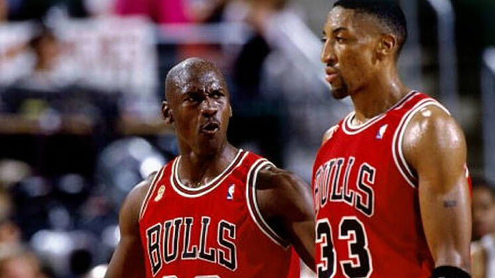 Pippen "traiciona" a Michael Jordan y asegura que "Kobe Bryant era de verdad mejor que él"