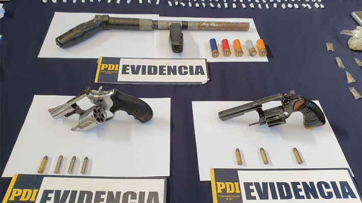 PDI detiene a banda ligada al tr&aacute;fico de drogas y armas: Uno de los capturados hab&iacute;a sido indultado
