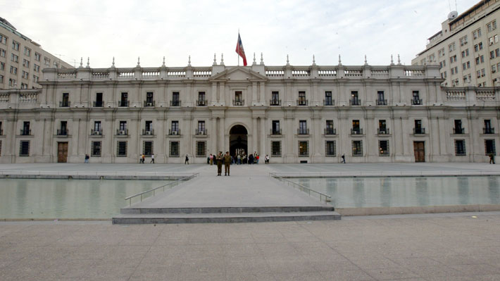 Los errores comunicacionales del Ejecutivo en las semanas más duras de la pandemia