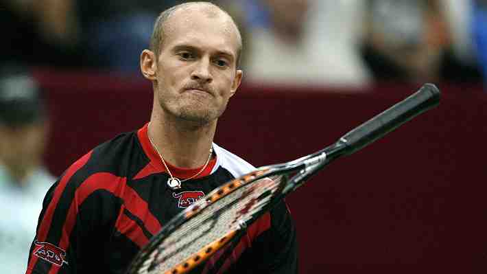 Qué fue de Nikolay Davydenko, el ex 3 del mundo que era la "bestia negra" de González y que se retiró por una rebelde lesión