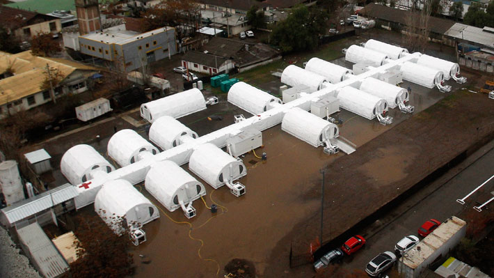 Z&uacute;&ntilde;iga se&ntilde;ala que inundaci&oacute;n en el Barros Luco es "al exterior del hospital modular" y que "no hay ning&uacute;n paciente afectado"