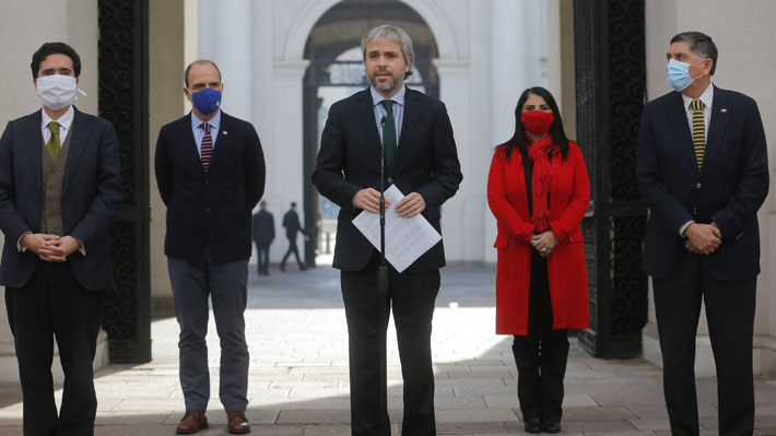 Blumel Insiste En Que Cargos Son Una Facultad Del Presidente Ante Presion Oficialista Por Cambio De Gabinete Emol Com