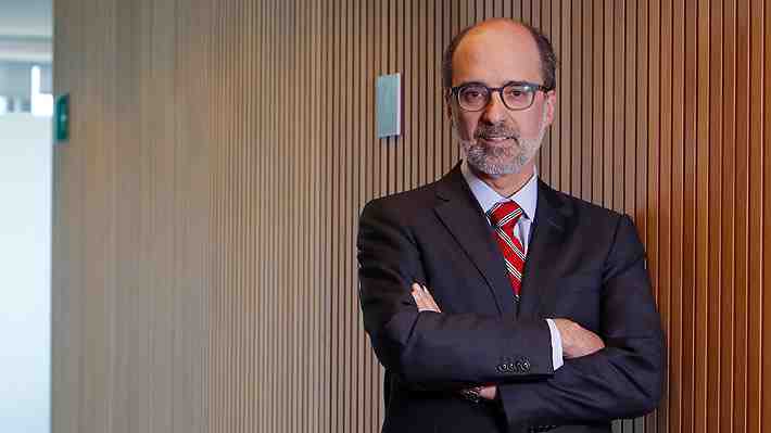Banco Central nombra a economista Luis Óscar Herrera como representante de Chile ante el FMI