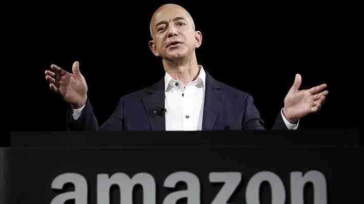 Histórico: Jeff Bezos se convierte en el primer multimillonario en superar los US$200.000 millones de fortuna
