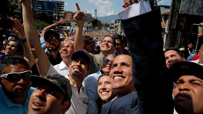 Análisis: Cómo la irrupción de Capriles le quitó piso a Guaidó en la oposición venezolana