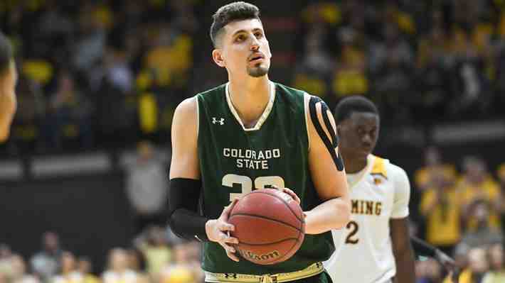 Tendrá que esperar por la NBA: Chileno Nicolás Carvacho deja EE.UU. y parte a Europa en su 1.era experiencia profesional
