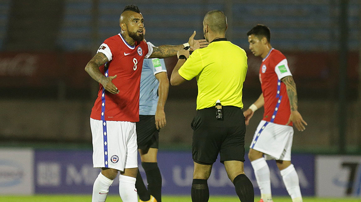 Nula Experiencia En Clasificatorias Y Una Enorme Polemica En La Libertadores El Historial Del Criticado Arbitro Del Chile Uruguay Emol Com