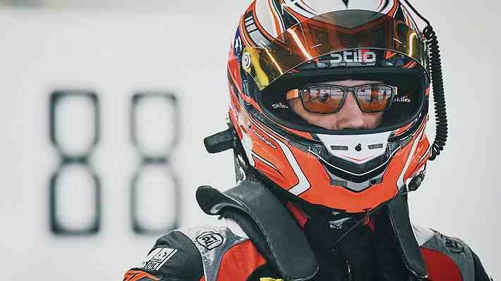 El gran desafío del joven piloto chileno Benjamín Hites y que lo acerca a la carrera de Eliseo Salazar