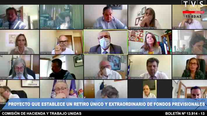 Universal y sin reintegro: Comisiones de Trabajo y Hacienda del Senado despachan segundo 10% del Gobierno