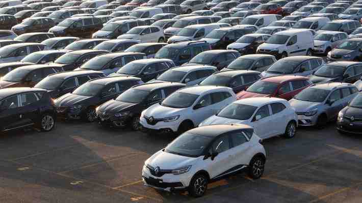 Renault se suma a la economía circular y destinará toda una fábrica para reciclar vehículos y componentes