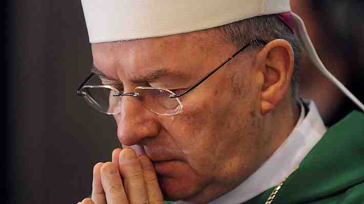 Condenan en Francia por agresiones sexuales a ex nuncio apostólico que también trabajó en Chile