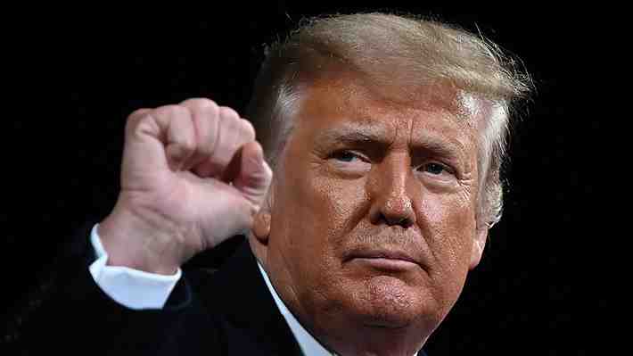 Seguidores de Donald Trump organizan toma de posesión paralela a la de Joe Biden en enero