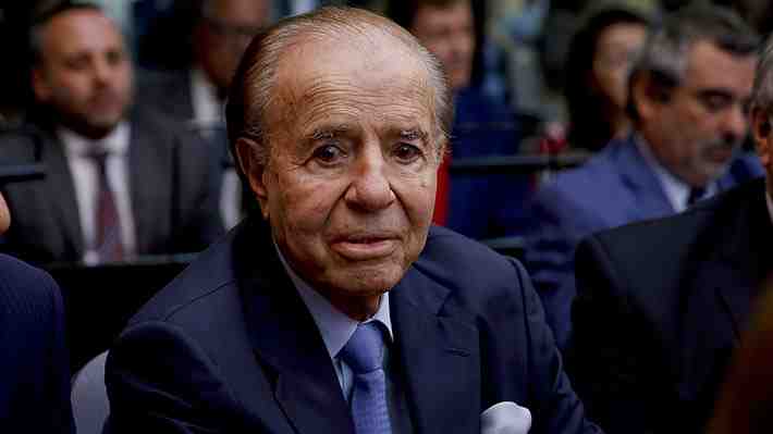 Aseguran que Carlos Menem hoy se encuentra "estable" dentro de su cuadro de gravedad