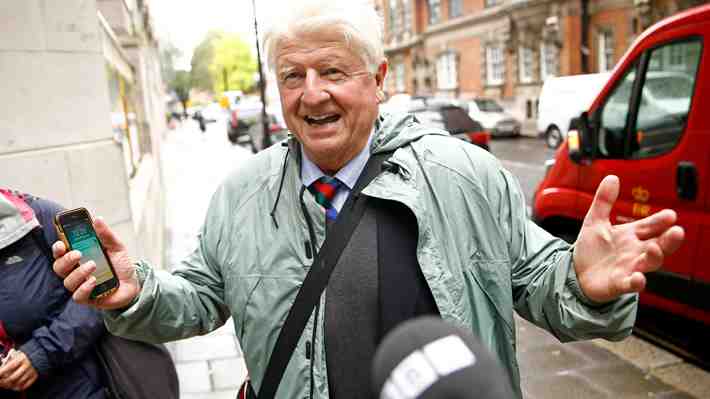 Padre de Boris Johnson pide la nacionalidad francesa para mantener sus vínculos con la Unión Europea tras el Brexit