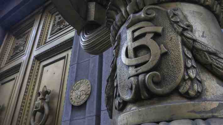 ¿Para qué sirve? ¿en qué ayuda al país?: Banco Central resuelve dudas de potente programa de compra de dólares
