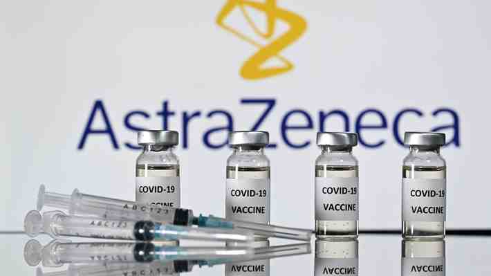 Alemania no recomienda vacuna de AstraZeneca para mayores de 65 años y crece tensión entre farmacéutica y Europa
